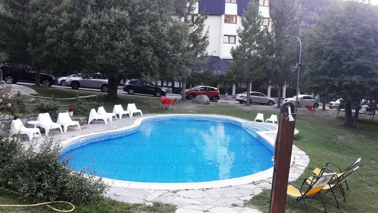 Hotel Or Blanc Espot Εξωτερικό φωτογραφία